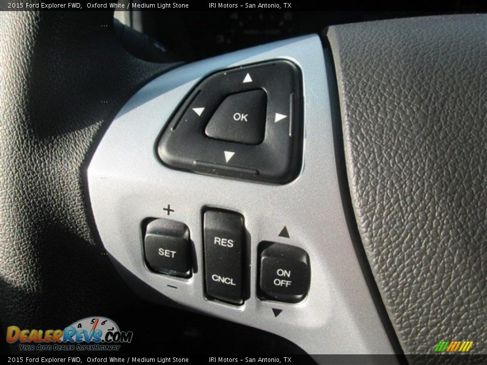 2015 Ford Explorer FWD Oxford White / Medium Light Stone Photo #25