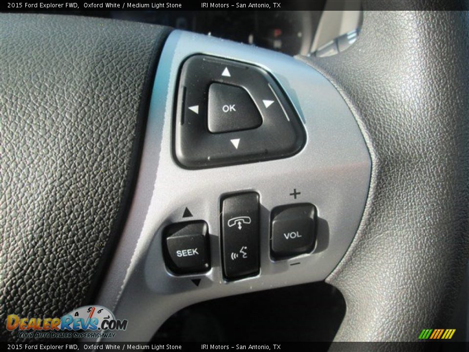 2015 Ford Explorer FWD Oxford White / Medium Light Stone Photo #26