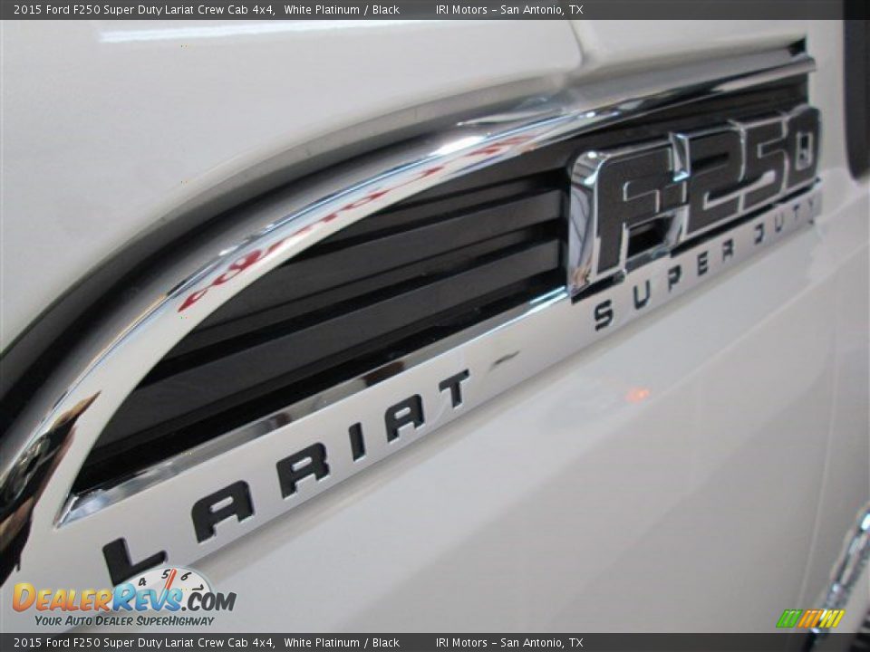 2015 Ford F250 Super Duty Lariat Crew Cab 4x4 White Platinum / Black Photo #4