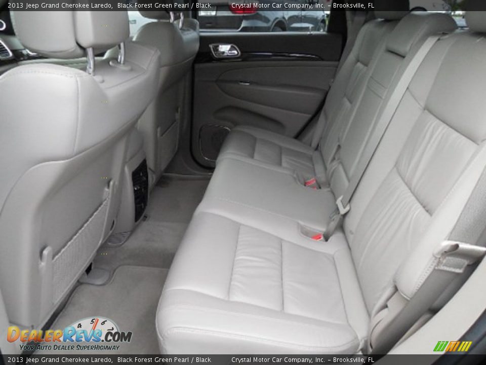 2013 Jeep Grand Cherokee Laredo Black Forest Green Pearl / Black Photo #5