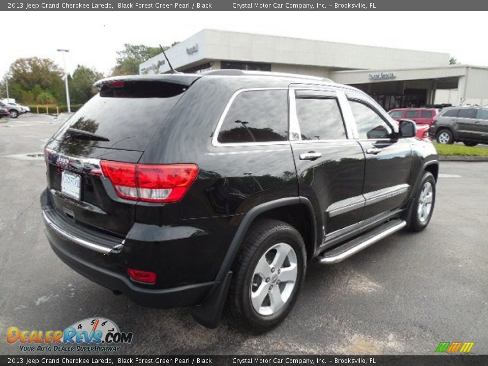 2013 Jeep Grand Cherokee Laredo Black Forest Green Pearl / Black Photo #9