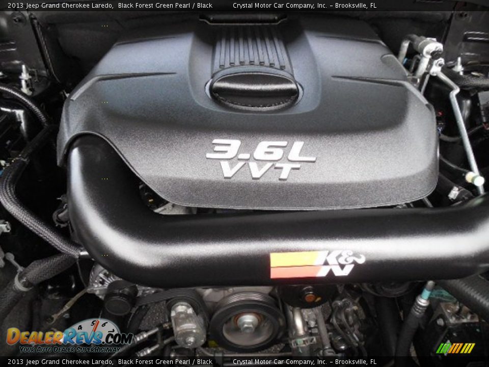 2013 Jeep Grand Cherokee Laredo Black Forest Green Pearl / Black Photo #17