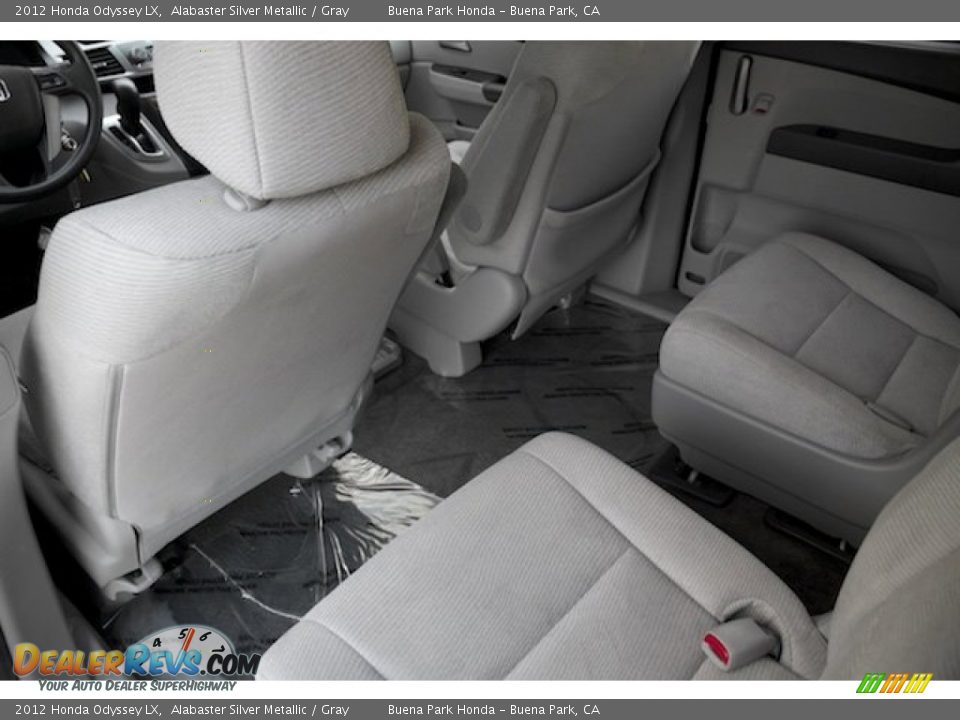 2012 Honda Odyssey LX Alabaster Silver Metallic / Gray Photo #17