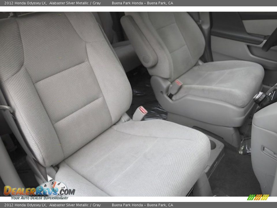 2012 Honda Odyssey LX Alabaster Silver Metallic / Gray Photo #26