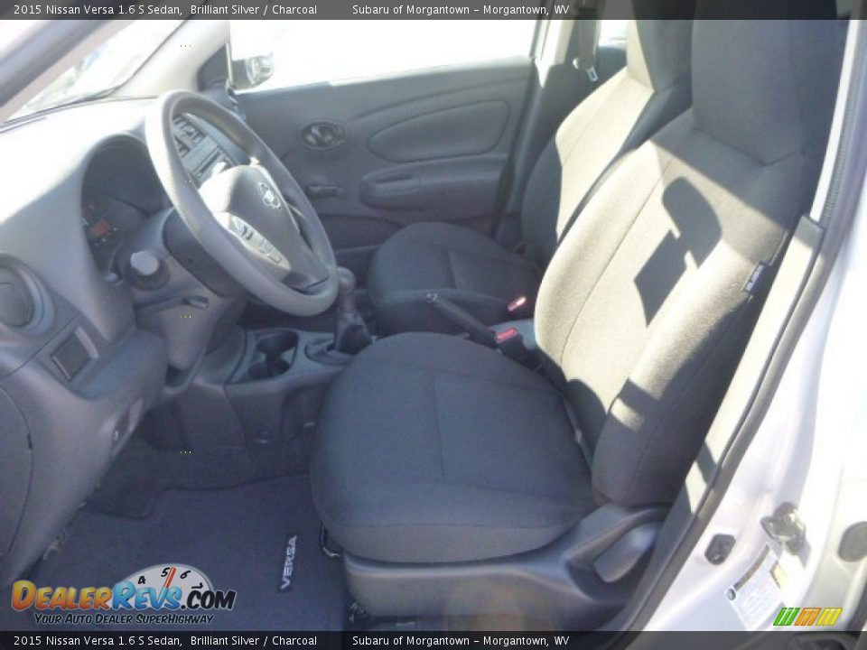 2015 Nissan Versa 1.6 S Sedan Brilliant Silver / Charcoal Photo #16