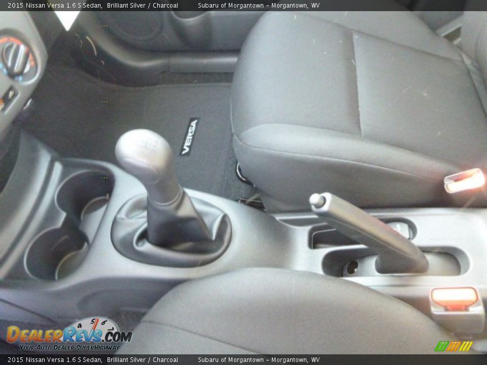 2015 Nissan Versa 1.6 S Sedan Brilliant Silver / Charcoal Photo #18
