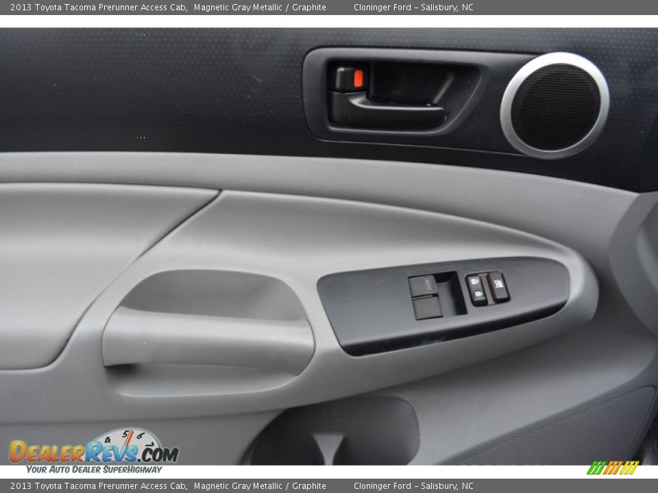 2013 Toyota Tacoma Prerunner Access Cab Magnetic Gray Metallic / Graphite Photo #8