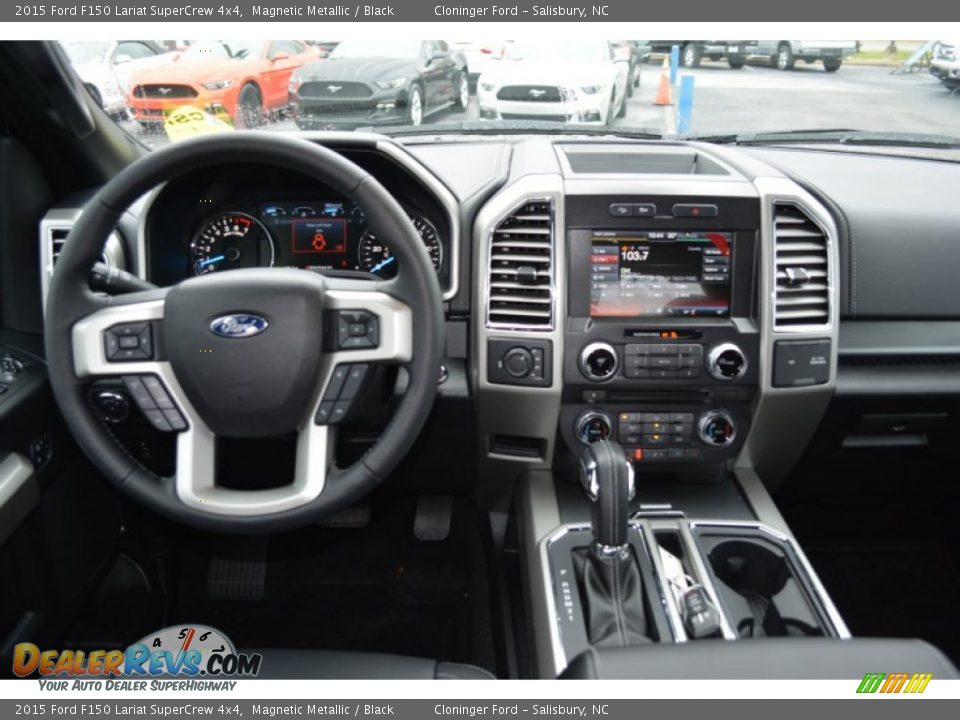 Dashboard of 2015 Ford F150 Lariat SuperCrew 4x4 Photo #8