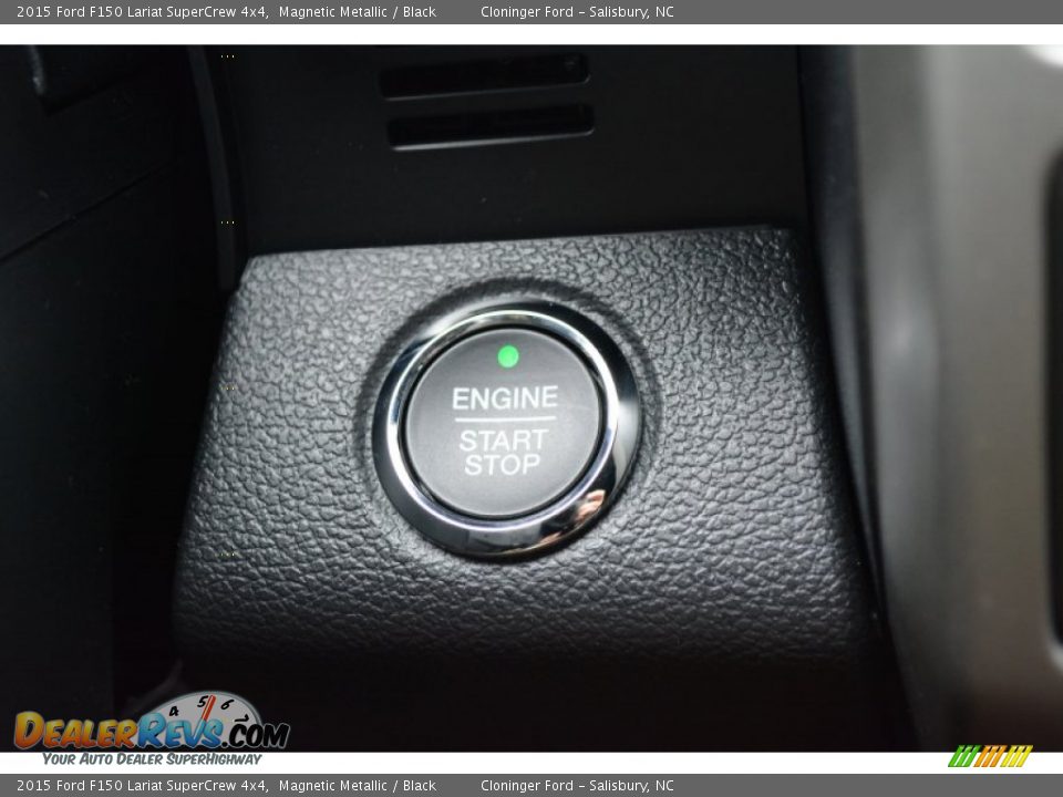 Controls of 2015 Ford F150 Lariat SuperCrew 4x4 Photo #32