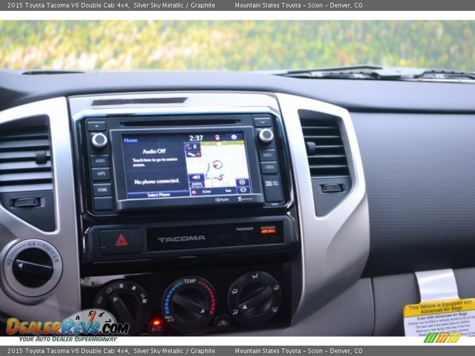 2015 Toyota Tacoma V6 Double Cab 4x4 Silver Sky Metallic / Graphite Photo #6