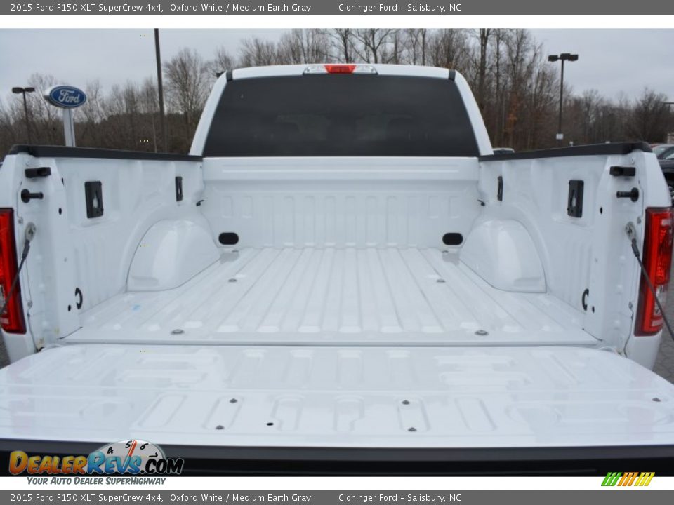 2015 Ford F150 XLT SuperCrew 4x4 Oxford White / Medium Earth Gray Photo #10