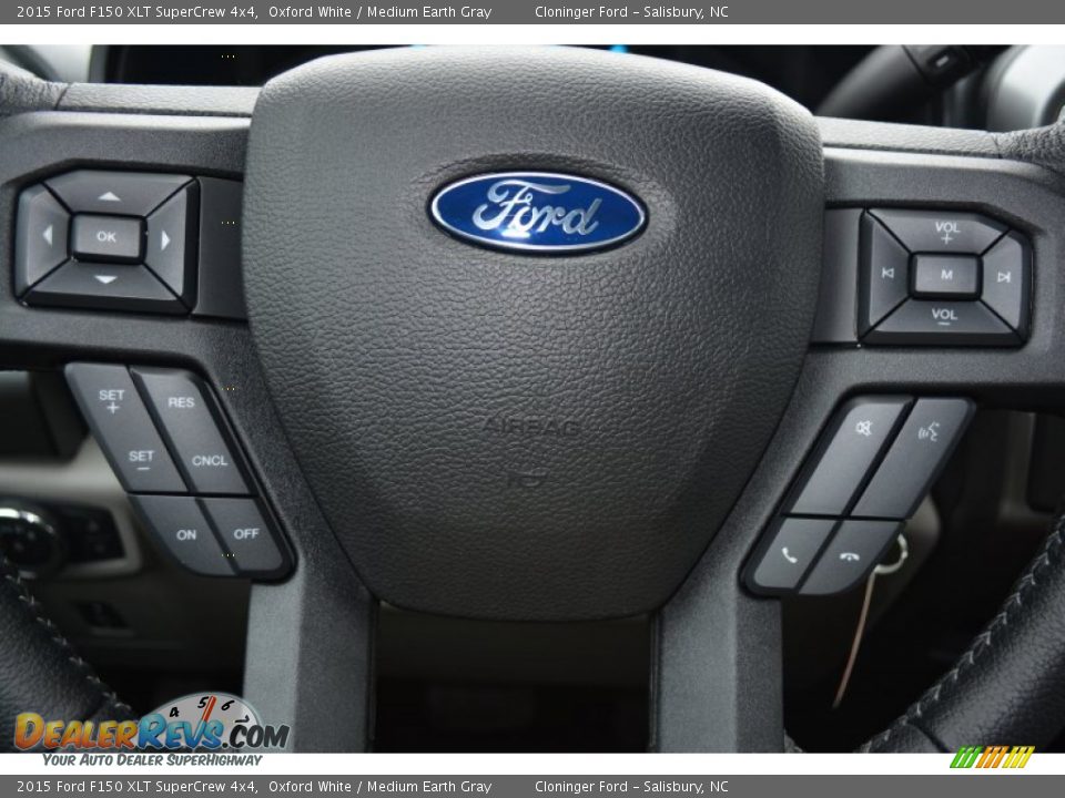 2015 Ford F150 XLT SuperCrew 4x4 Oxford White / Medium Earth Gray Photo #16