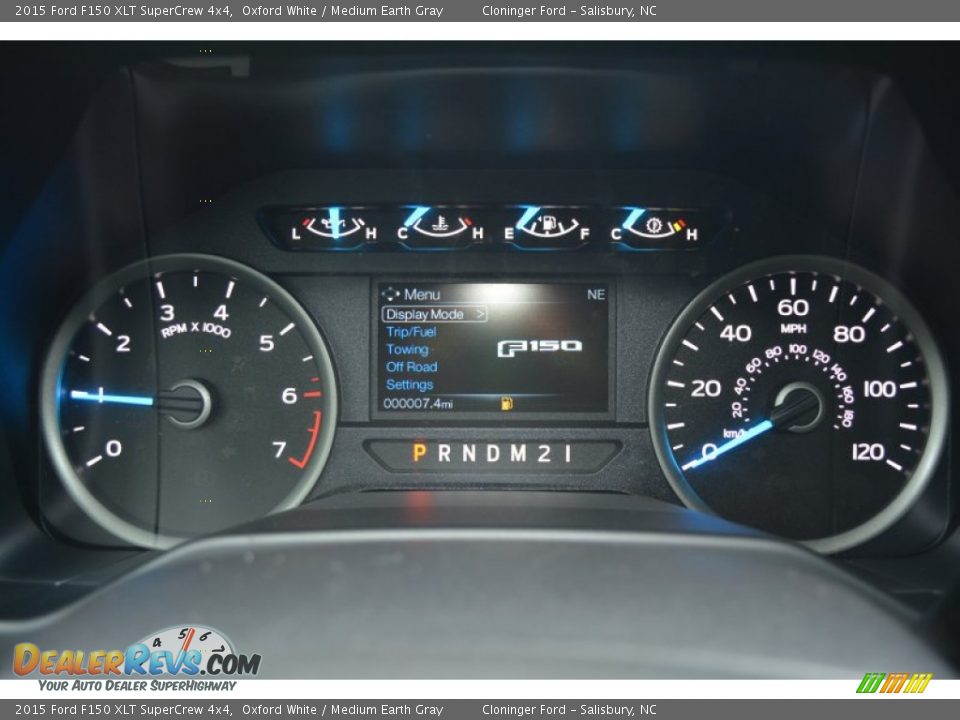 2015 Ford F150 XLT SuperCrew 4x4 Oxford White / Medium Earth Gray Photo #17
