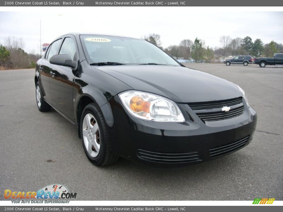 2006 Chevrolet Cobalt LS Sedan Black / Gray Photo #1