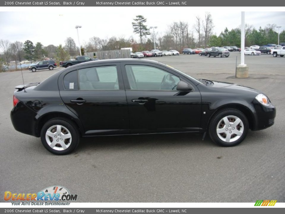 2006 Chevrolet Cobalt LS Sedan Black / Gray Photo #6