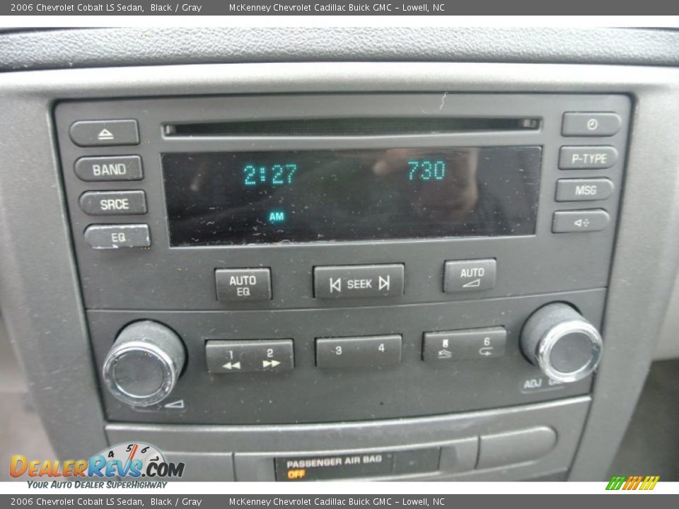 2006 Chevrolet Cobalt LS Sedan Black / Gray Photo #10