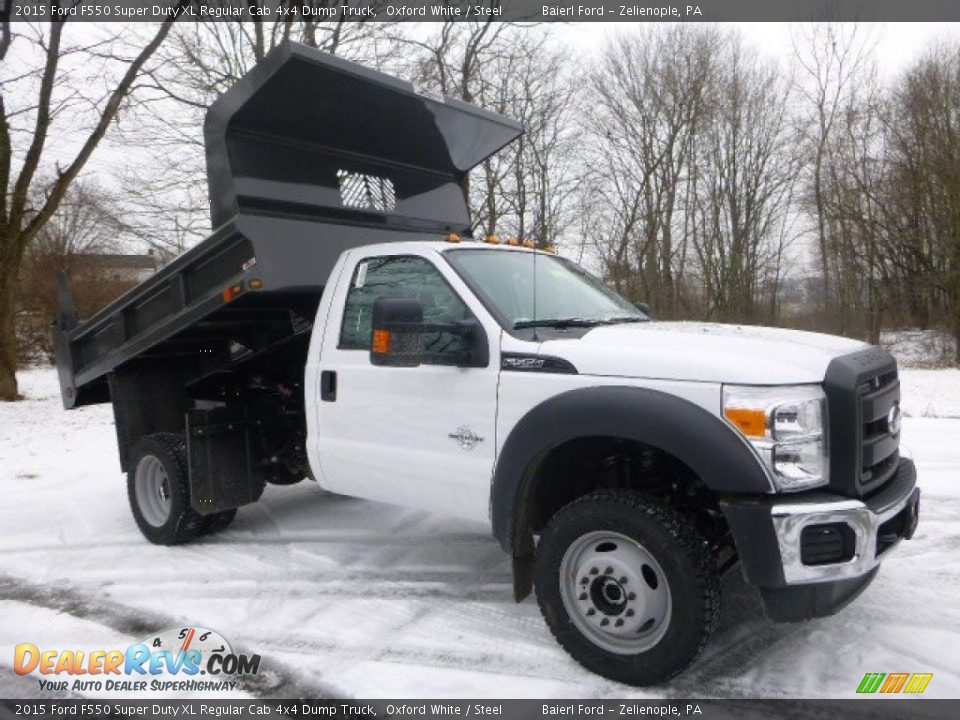 2015 Ford F550 Super Duty XL Regular Cab 4x4 Dump Truck Oxford White / Steel Photo #2