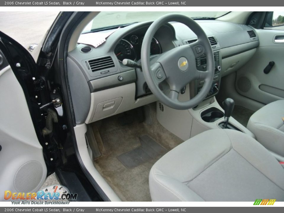 2006 Chevrolet Cobalt LS Sedan Black / Gray Photo #19