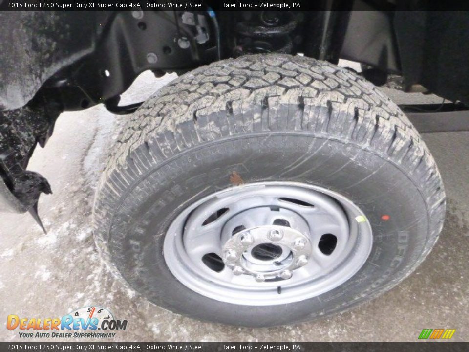 2015 Ford F250 Super Duty XL Super Cab 4x4 Oxford White / Steel Photo #9