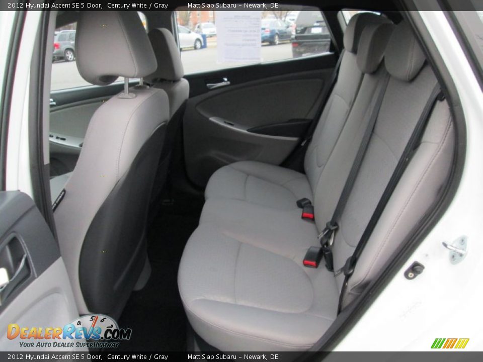 2012 Hyundai Accent SE 5 Door Century White / Gray Photo #20