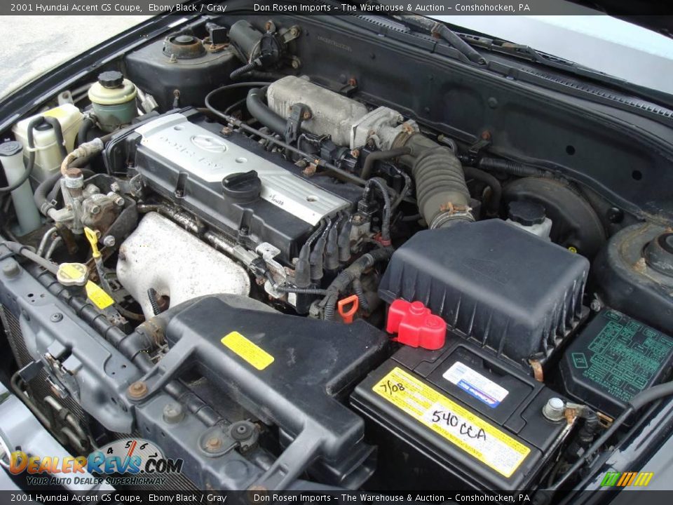 2001 Hyundai Accent GS Coupe Ebony Black / Gray Photo #21