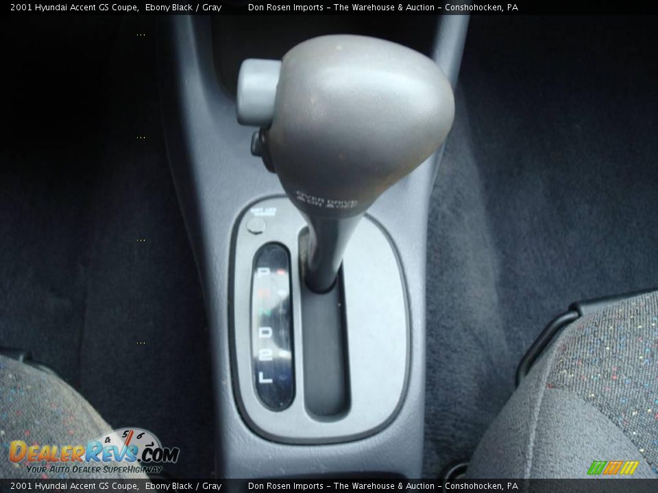 2001 Hyundai Accent GS Coupe Ebony Black / Gray Photo #28