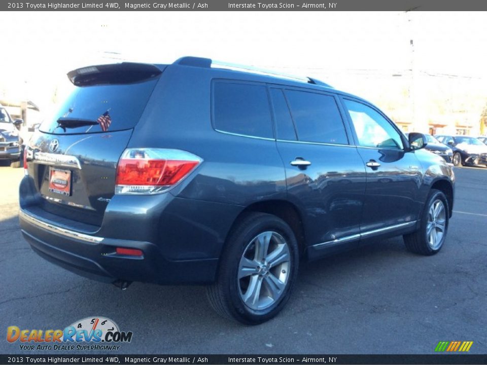 2013 Toyota Highlander Limited 4WD Magnetic Gray Metallic / Ash Photo #4