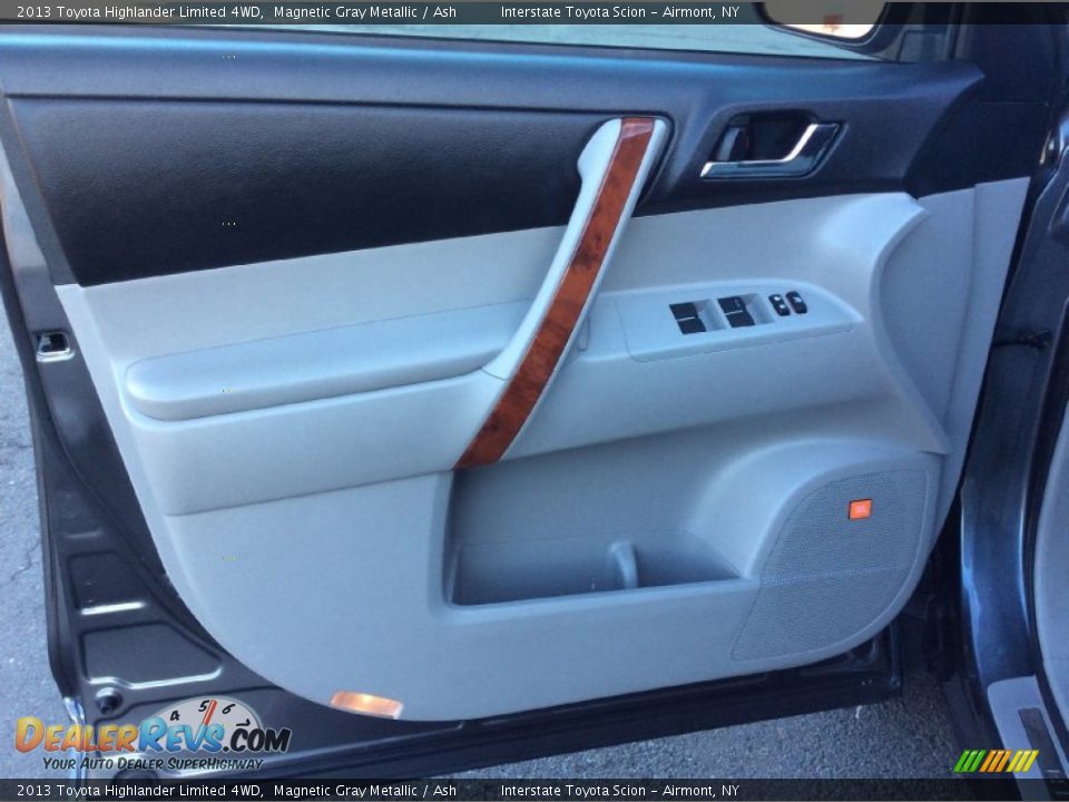 2013 Toyota Highlander Limited 4WD Magnetic Gray Metallic / Ash Photo #7