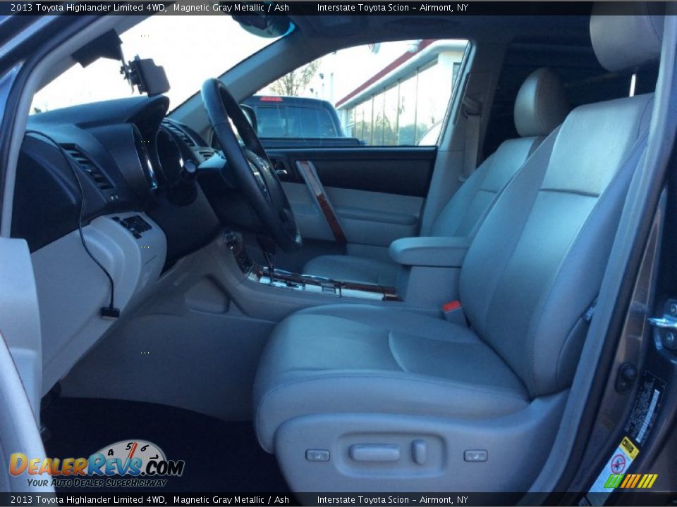 2013 Toyota Highlander Limited 4WD Magnetic Gray Metallic / Ash Photo #10