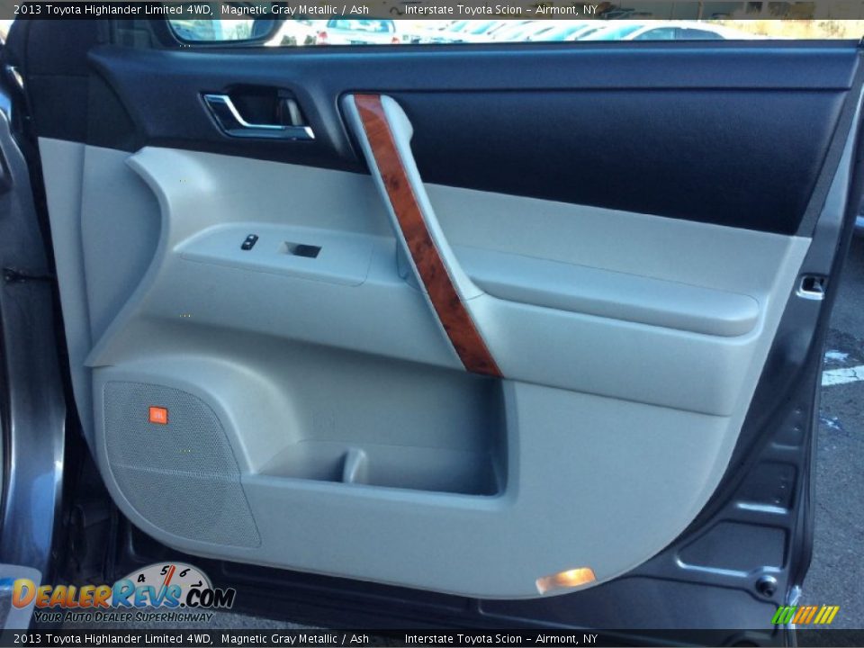 2013 Toyota Highlander Limited 4WD Magnetic Gray Metallic / Ash Photo #20