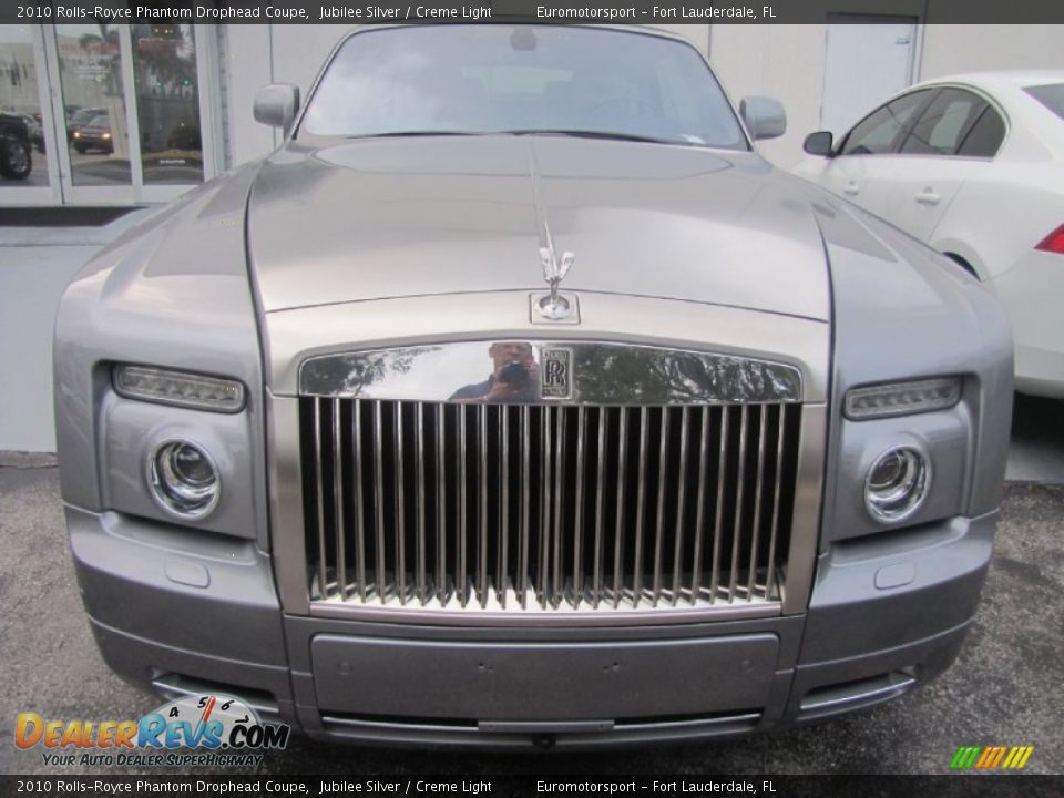 2010 Rolls-Royce Phantom Drophead Coupe Jubilee Silver / Creme Light Photo #3