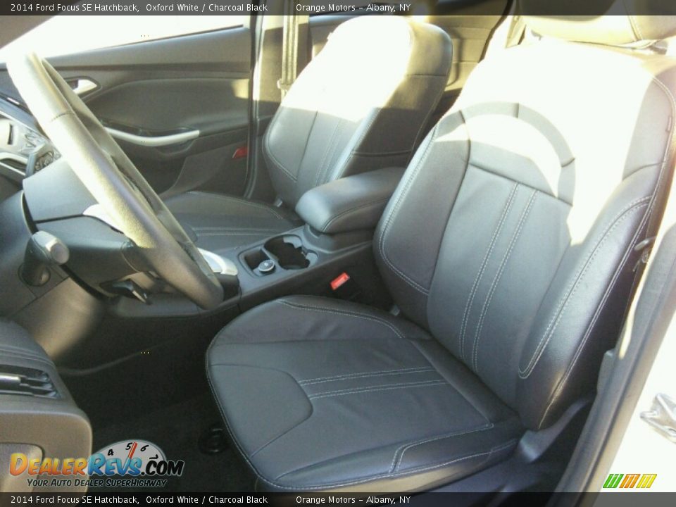 2014 Ford Focus SE Hatchback Oxford White / Charcoal Black Photo #8