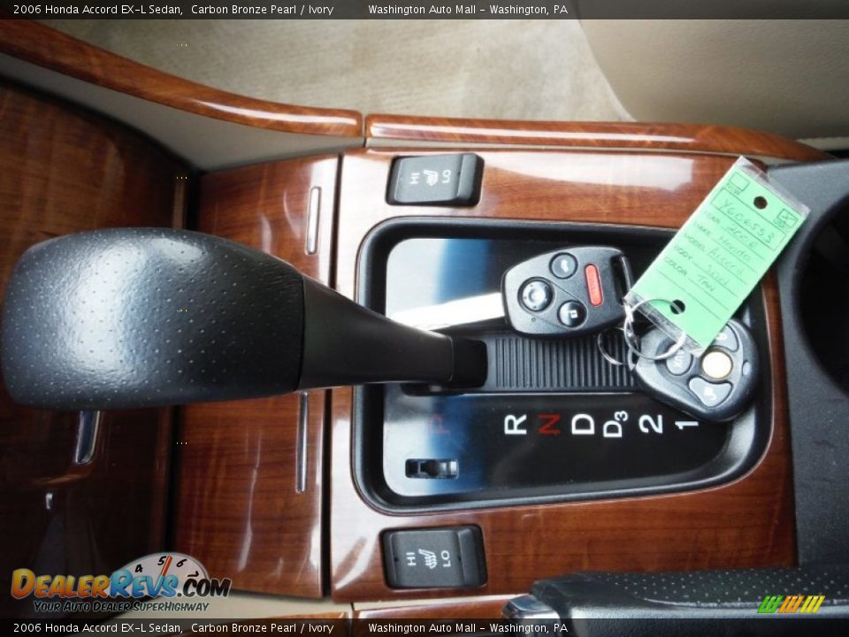 2006 Honda Accord EX-L Sedan Carbon Bronze Pearl / Ivory Photo #16