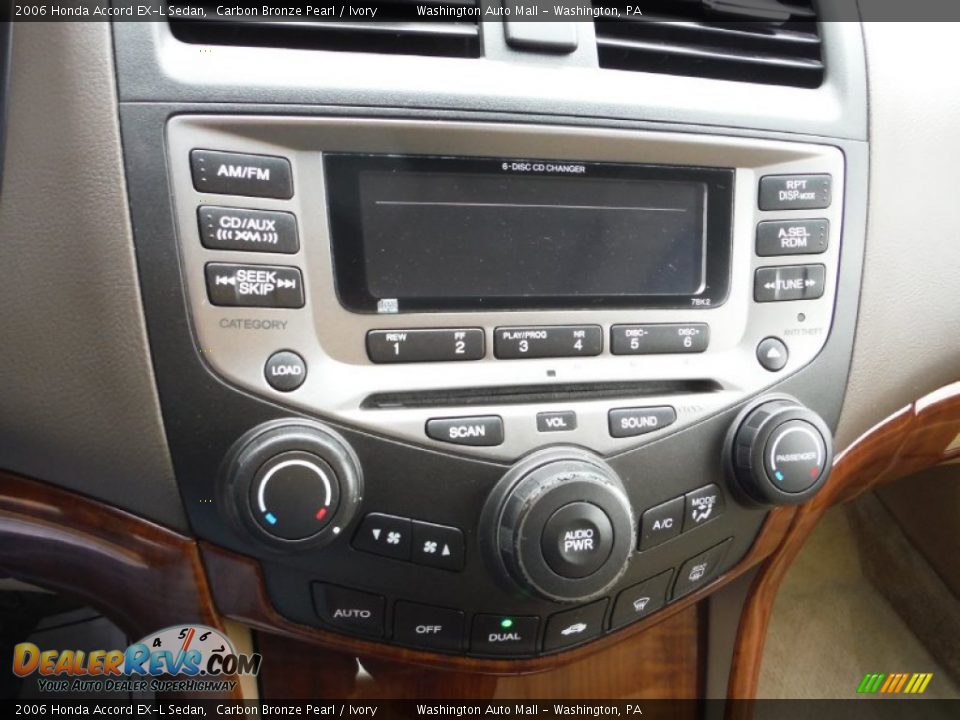 2006 Honda Accord EX-L Sedan Carbon Bronze Pearl / Ivory Photo #17