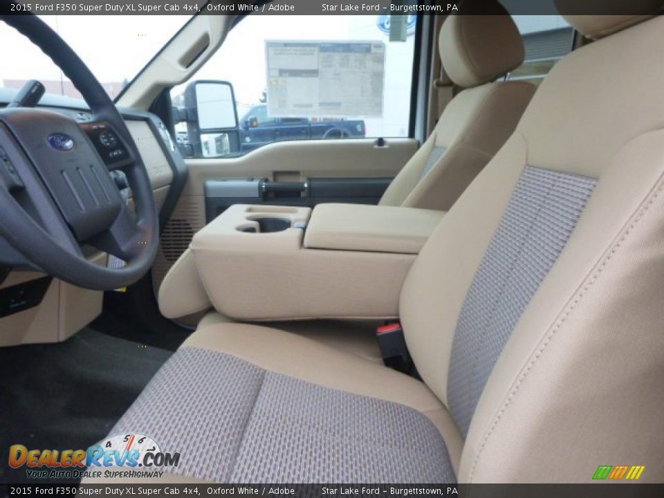 Front Seat of 2015 Ford F350 Super Duty XL Super Cab 4x4 Photo #11