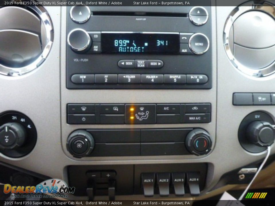 Controls of 2015 Ford F350 Super Duty XL Super Cab 4x4 Photo #18