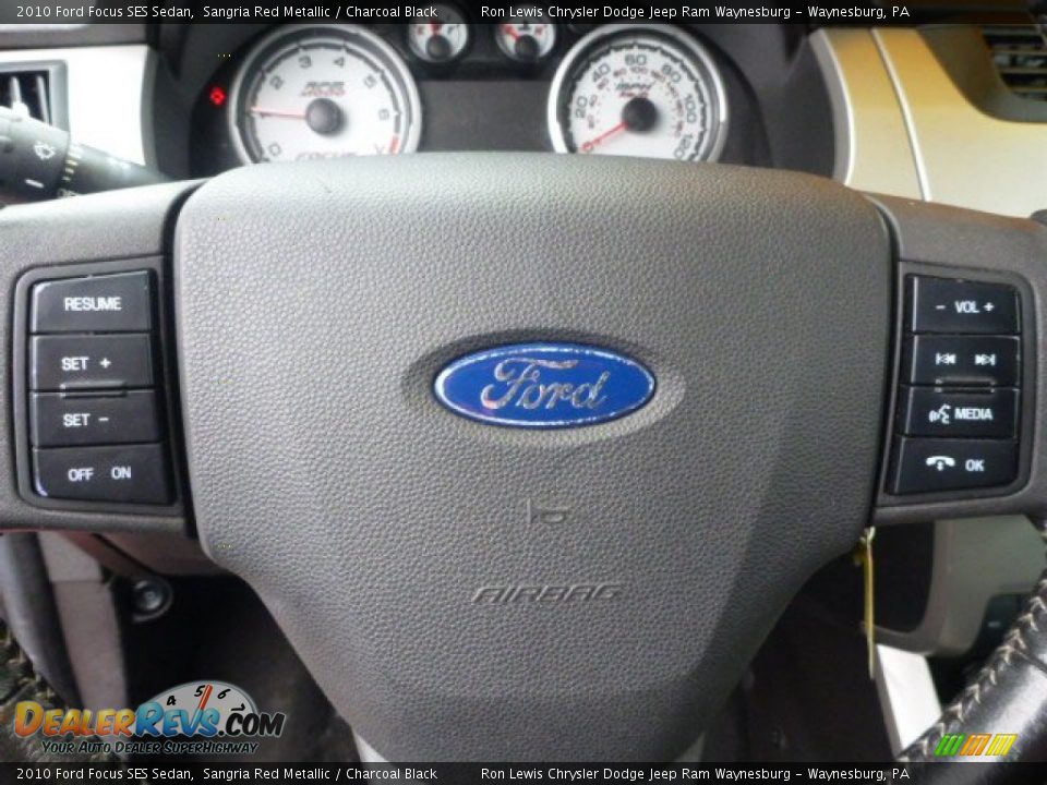 2010 Ford Focus SES Sedan Sangria Red Metallic / Charcoal Black Photo #14