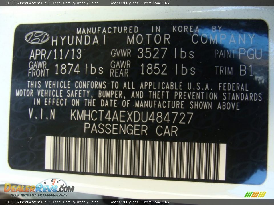 2013 Hyundai Accent GLS 4 Door Century White / Beige Photo #29