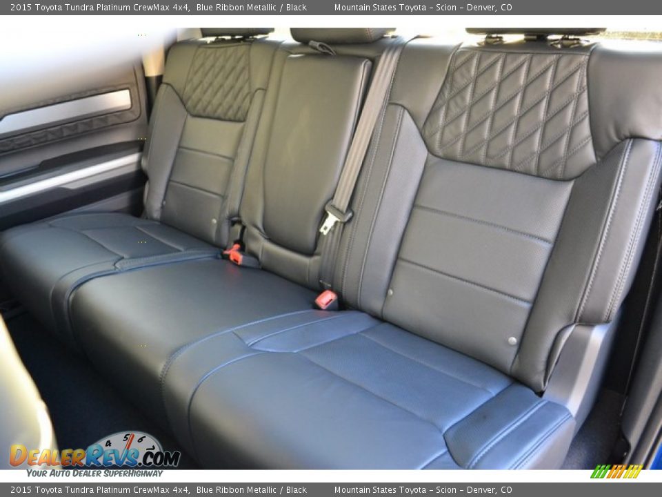 2015 Toyota Tundra Platinum CrewMax 4x4 Blue Ribbon Metallic / Black Photo #10