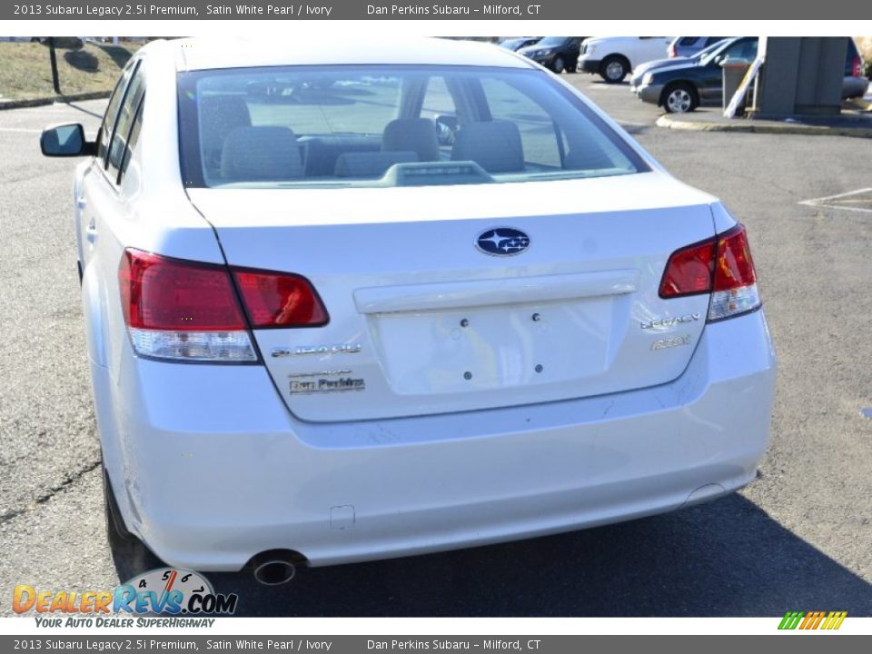 2013 Subaru Legacy 2.5i Premium Satin White Pearl / Ivory Photo #7