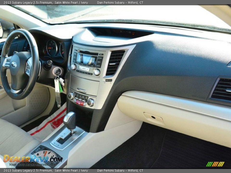 2013 Subaru Legacy 2.5i Premium Satin White Pearl / Ivory Photo #9