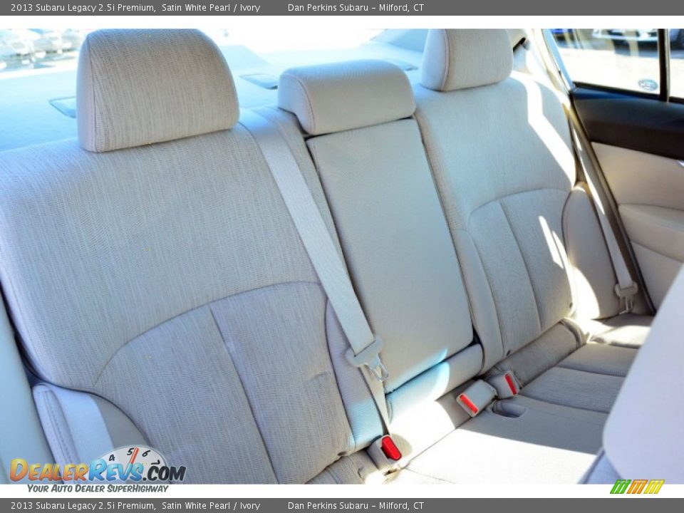 2013 Subaru Legacy 2.5i Premium Satin White Pearl / Ivory Photo #12