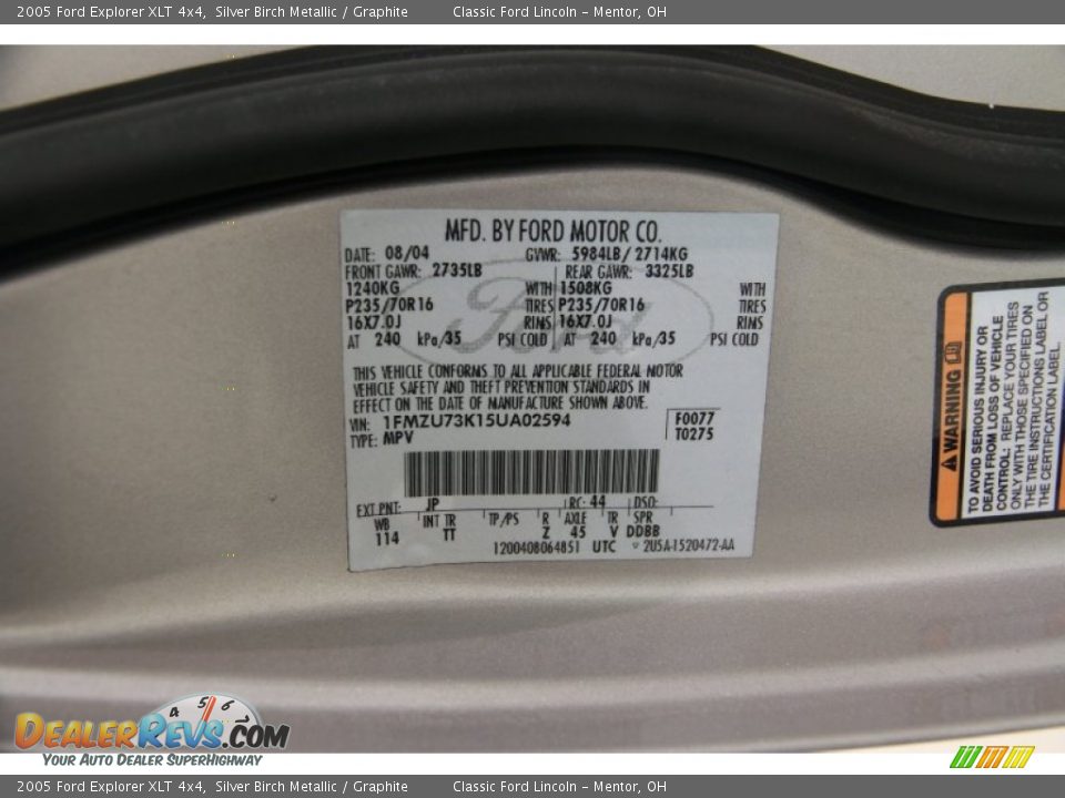 2005 Ford Explorer XLT 4x4 Silver Birch Metallic / Graphite Photo #16