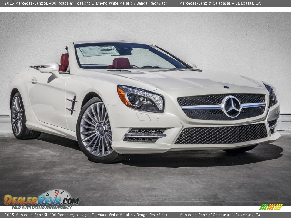 Front 3/4 View of 2015 Mercedes-Benz SL 400 Roadster Photo #4