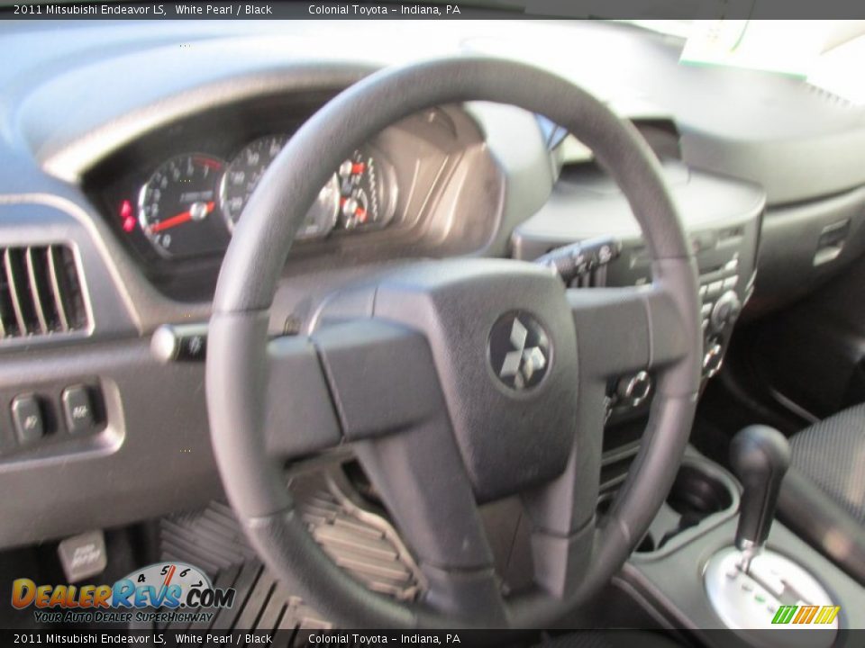 2011 Mitsubishi Endeavor LS White Pearl / Black Photo #15