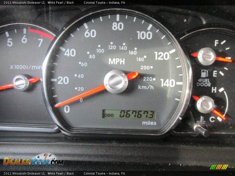 2011 Mitsubishi Endeavor LS White Pearl / Black Photo #20