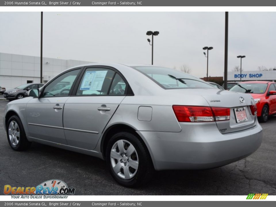 2006 Hyundai Sonata GL Bright Silver / Gray Photo #5