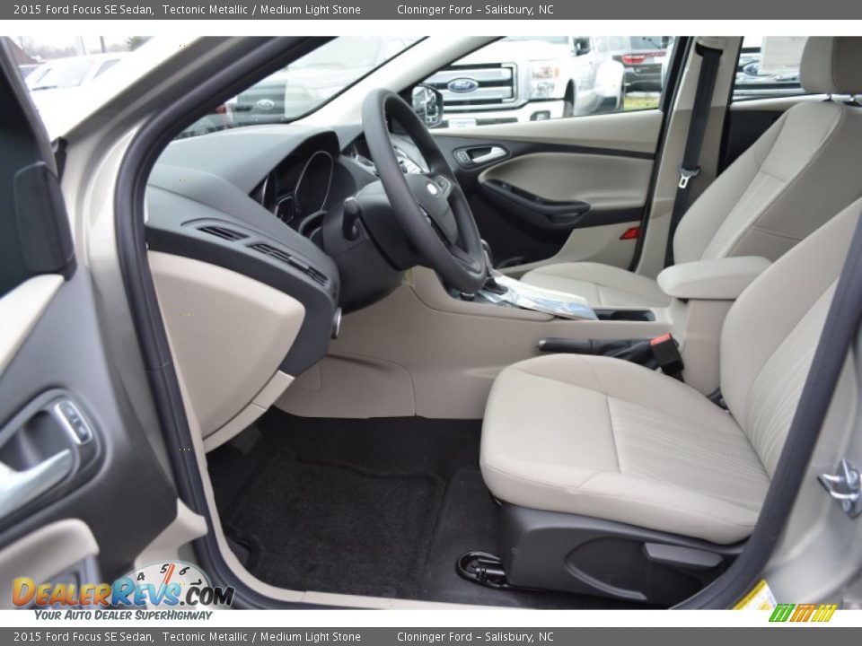 Medium Light Stone Interior - 2015 Ford Focus SE Sedan Photo #6