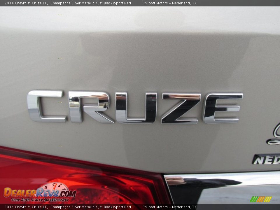 2014 Chevrolet Cruze LT Champagne Silver Metallic / Jet Black/Sport Red Photo #15