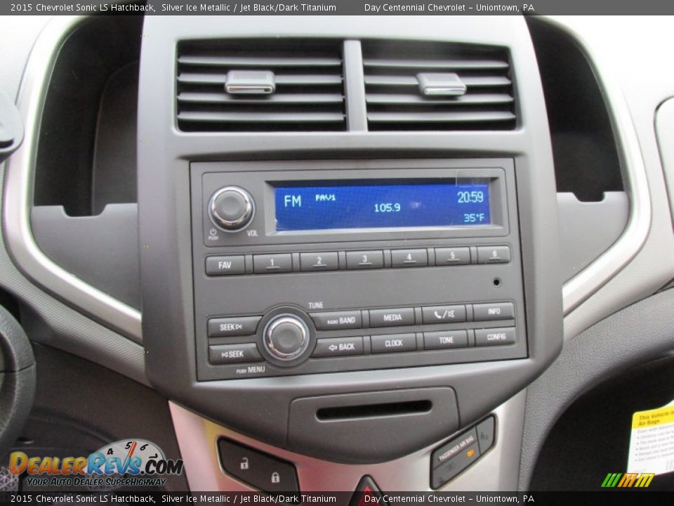 Controls of 2015 Chevrolet Sonic LS Hatchback Photo #16